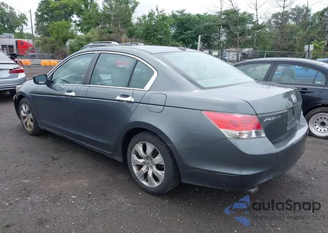 2010 Honda Accord 3.5 Ex-L z USA, uszkodzony, nr VIN 1HGCP3F83AA019131